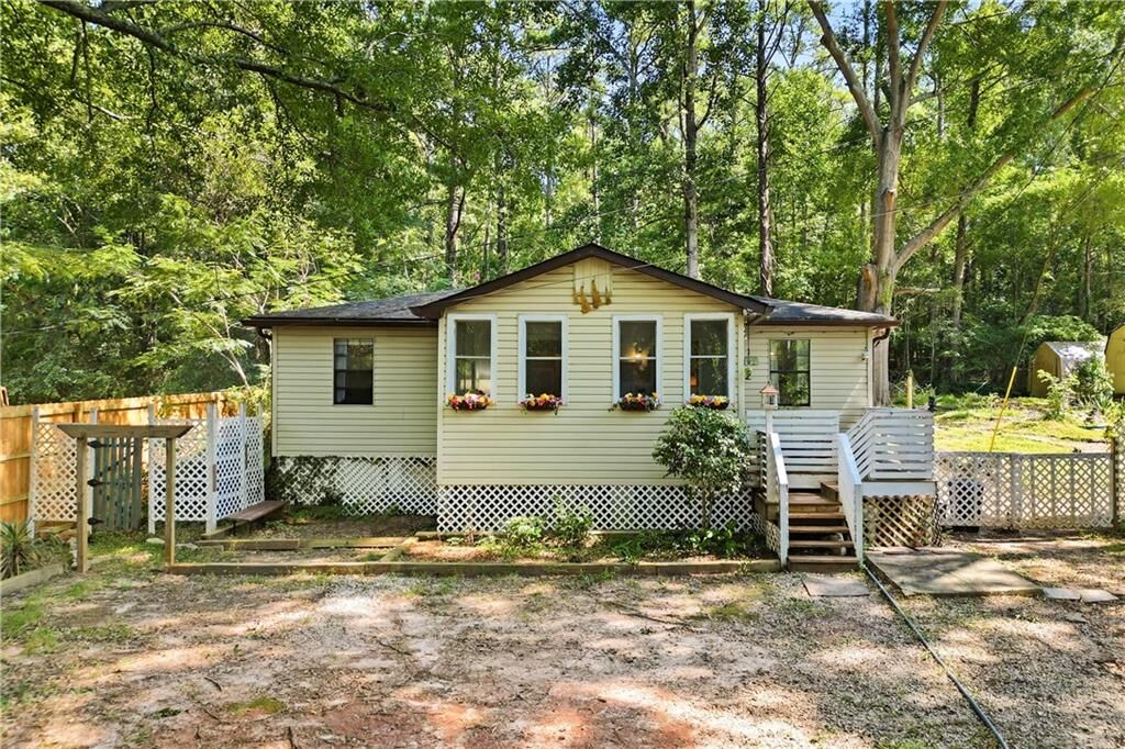 Property Photo:  80 Belair Drive  GA 30281 