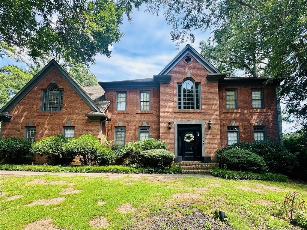 Property Photo: 319 Brookmeade Way GA 30043