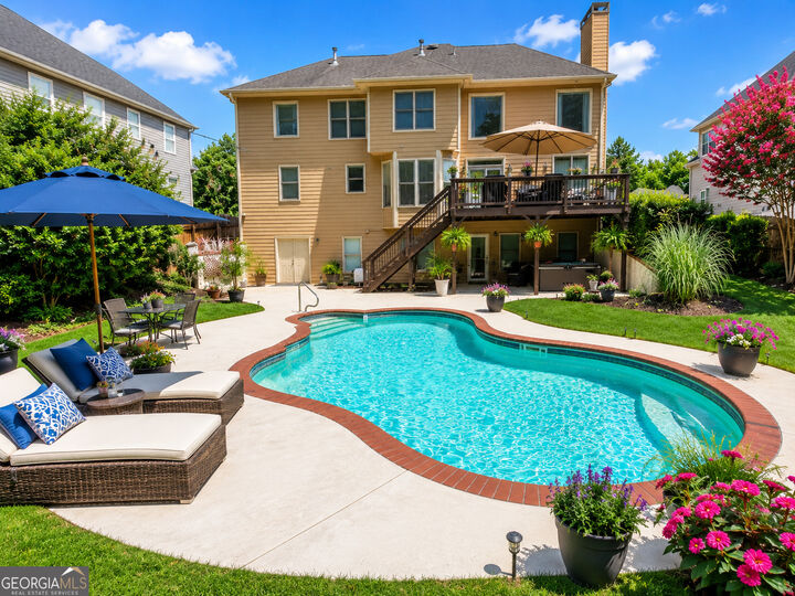 Property Photo: 5550 Hedge Brooke Drive NW GA 30101