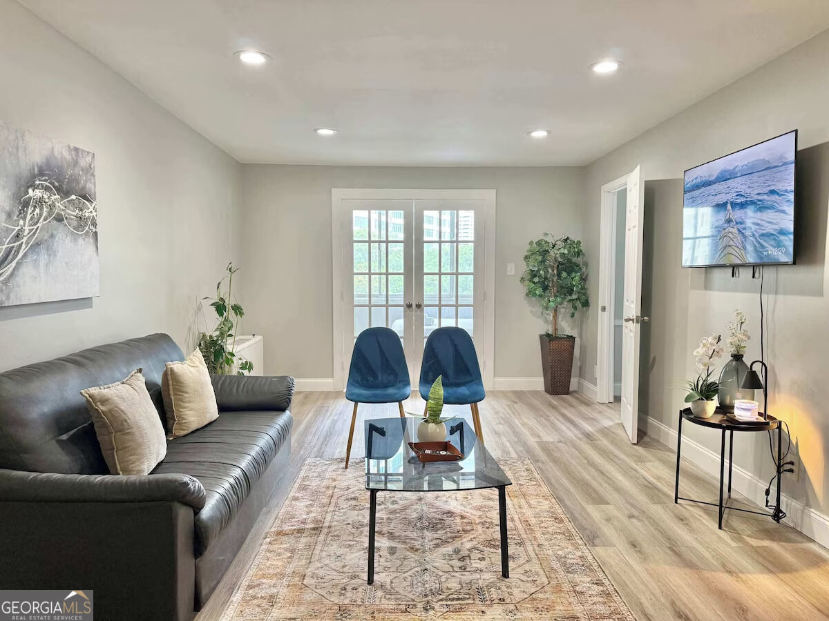 Property Photo:  215 Piedmont Avenue NE Apt 301  GA 30308 