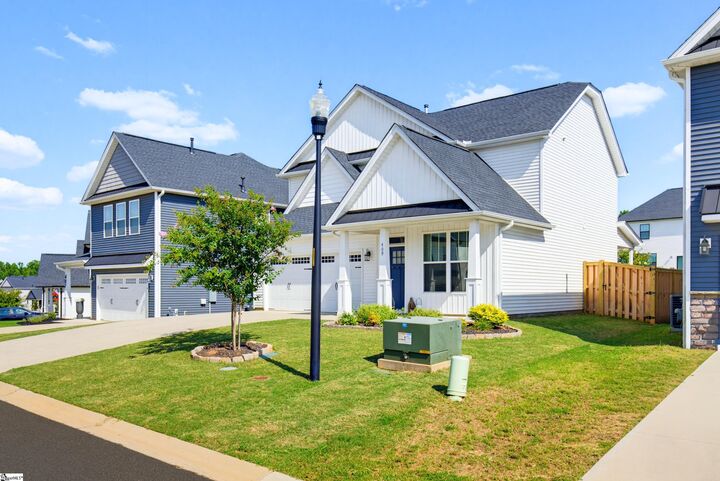Property Photo: 409 River Trace Loop SC 29680