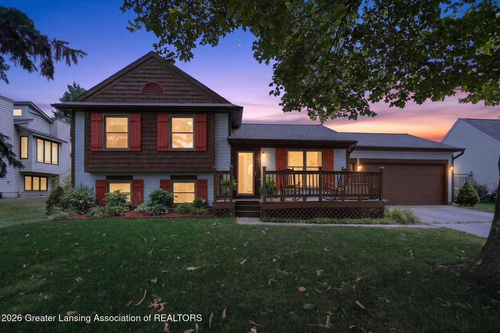 Property Photo: 941 Alexandria Drive MI 48917