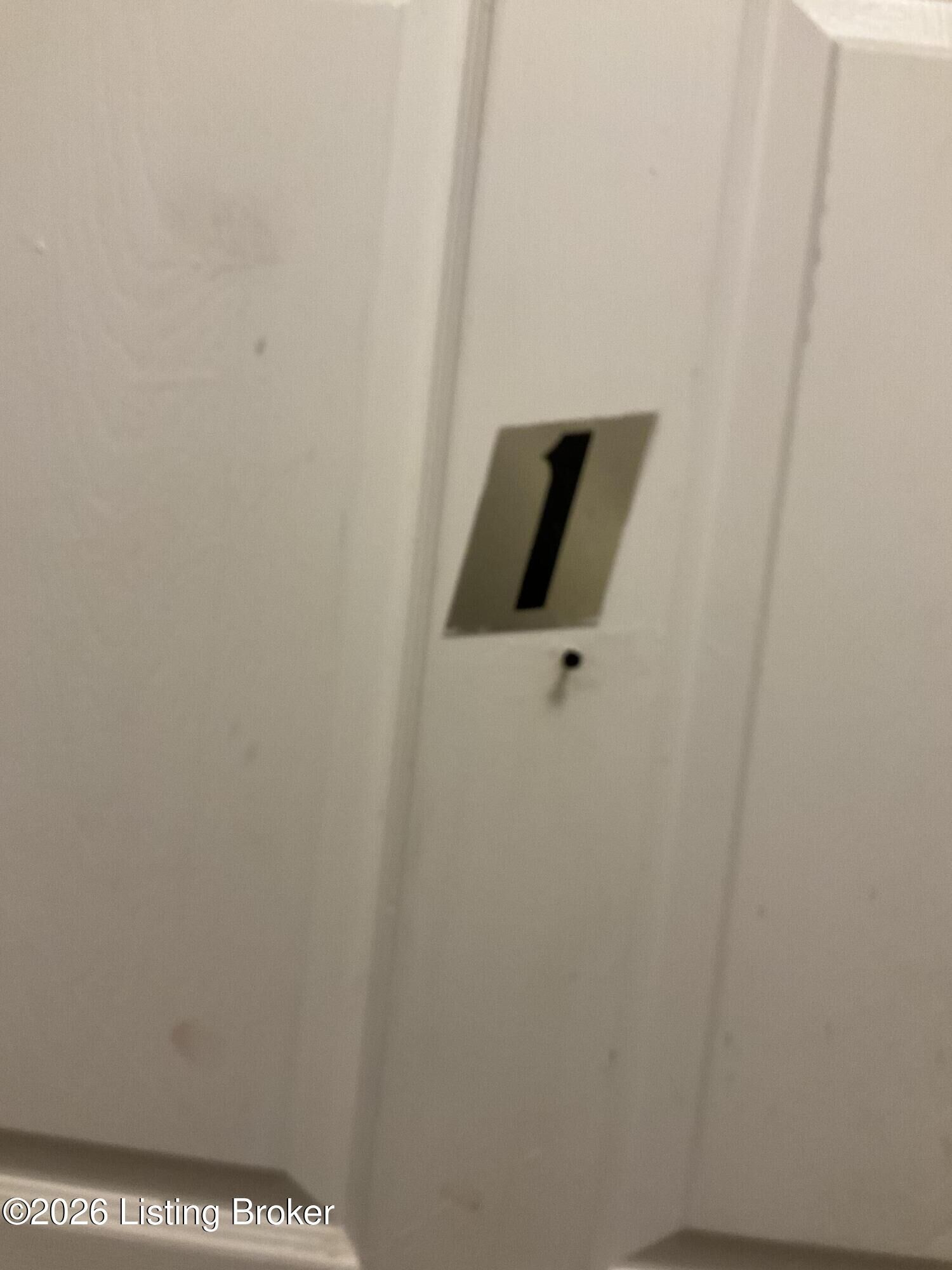Property Photo:  956 S Floyd St 1  KY 40203 