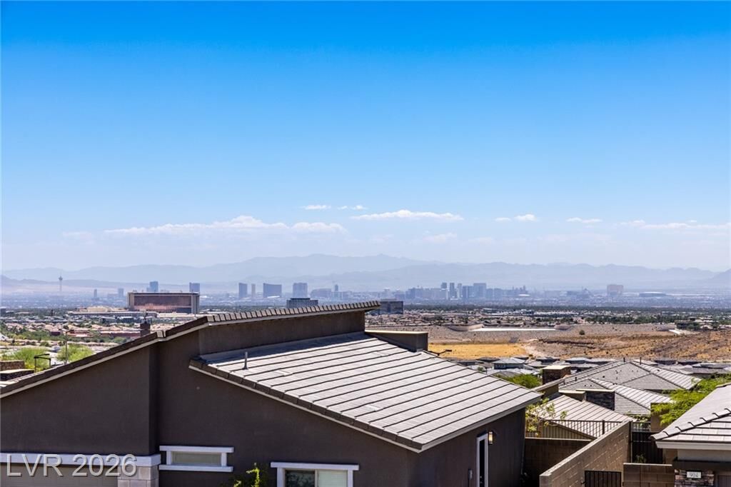 Property Photo: 900 Regent Terrace Lane NV 89138