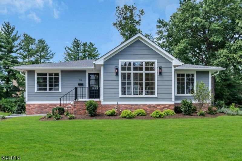 Property Photo:  96 North St  NJ 07940 