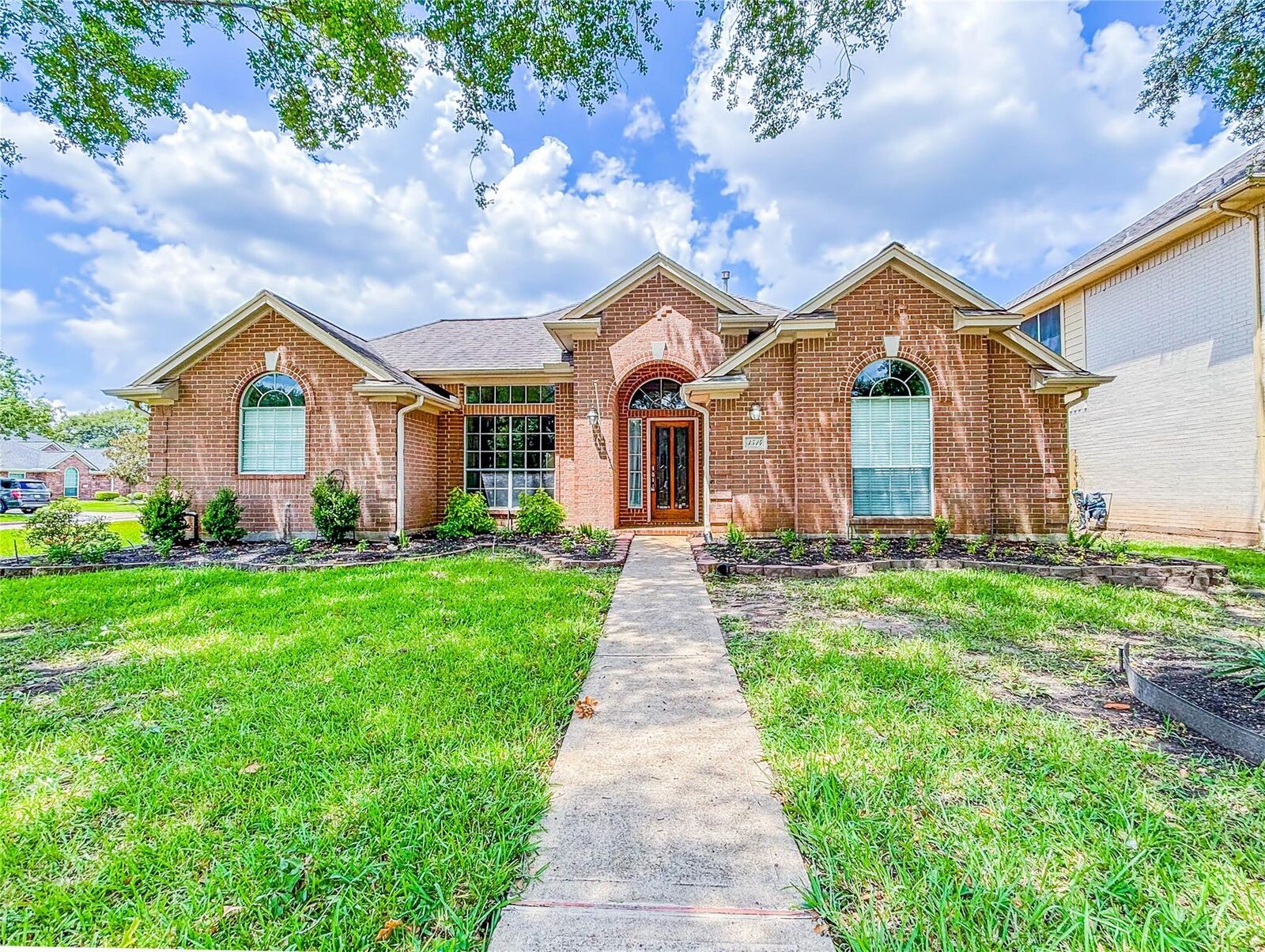 Property Photo: 3514 Ironloft Court TX 77450