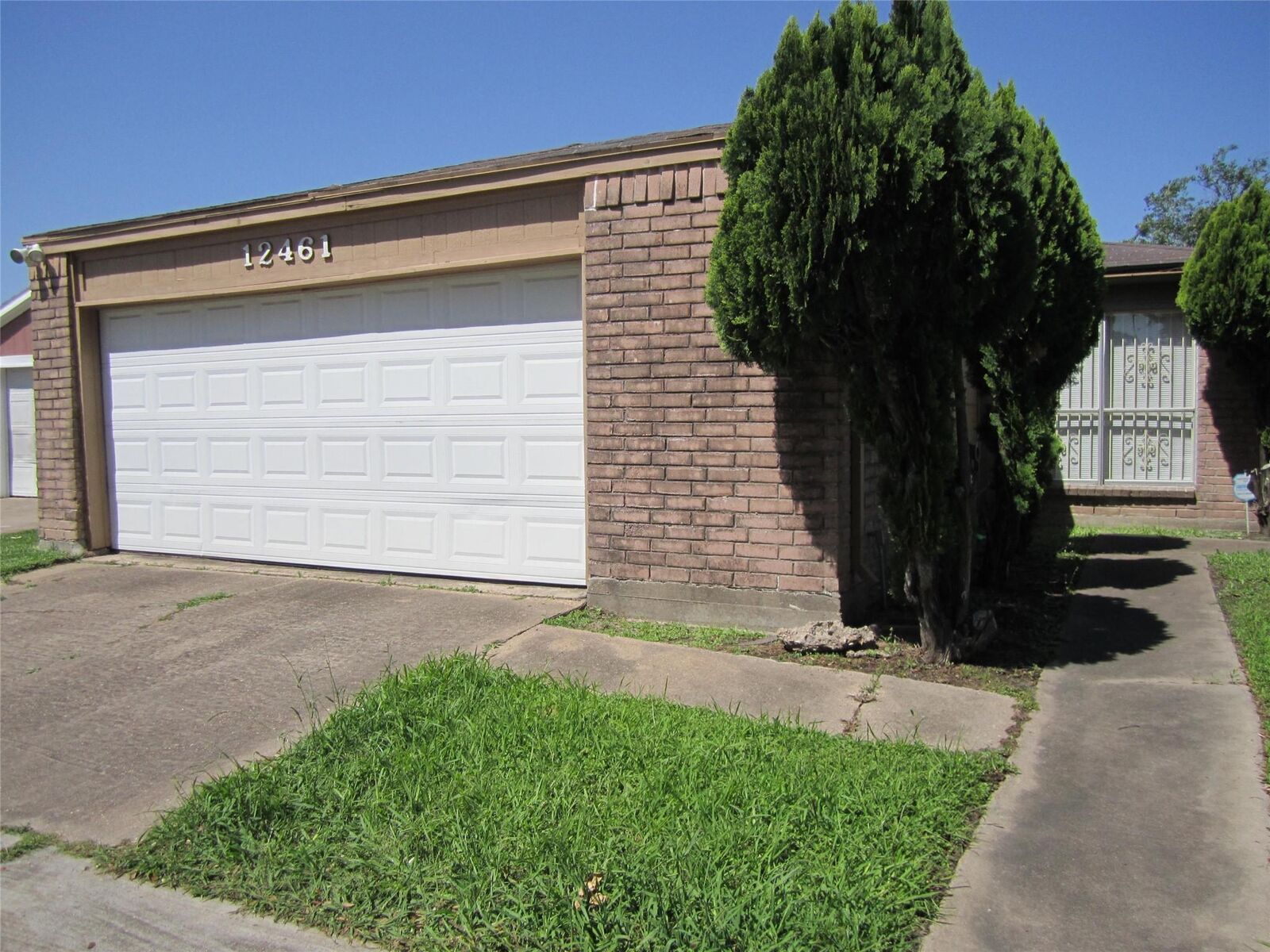 Property Photo: 12461 Wellington Park Drive TX 77072