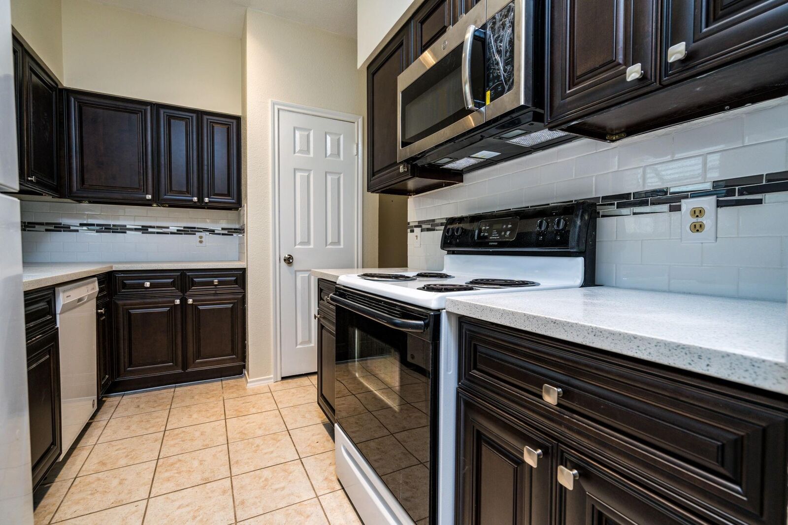 Property Photo:  1103 Dulles Avenue 402  TX 77477 