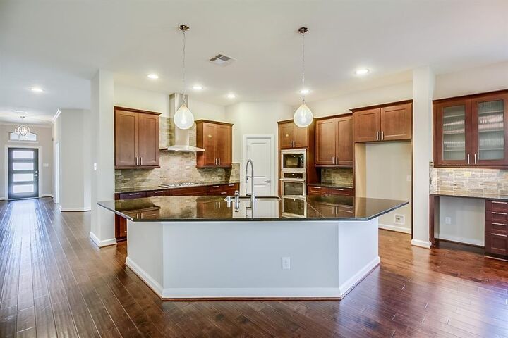 Property Photo:  17106 Rainier Creek Drive  TX 77346 