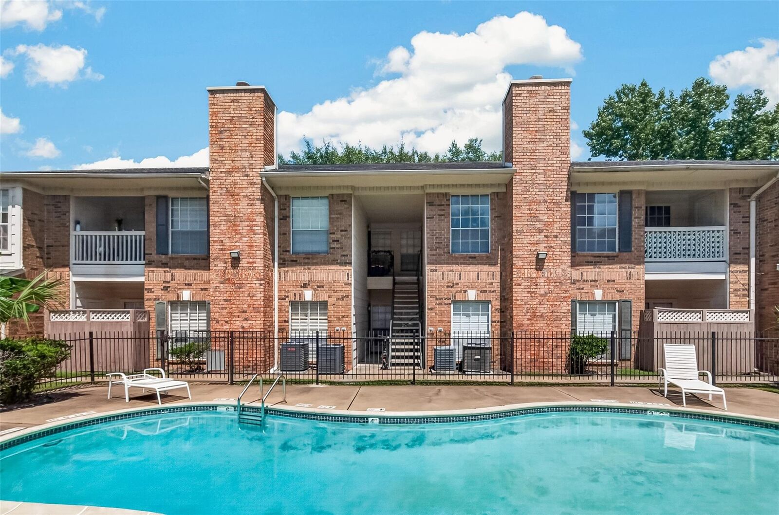 Property Photo:  2626 Holly Hall Street 1211  TX 77054 