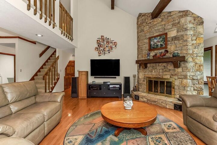 Property Photo: 3001 W 121st Terrace KS 66209