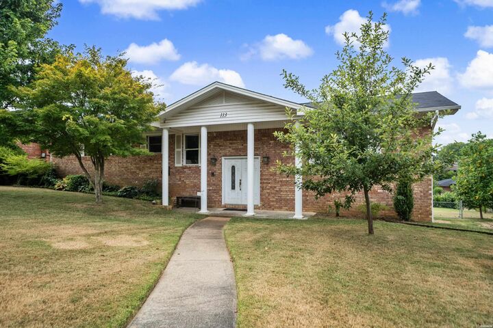 Property Photo: 113 San Mateo Drive AR 71913