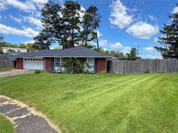 Property Photo:  5376 Ann Court  WV 25313 