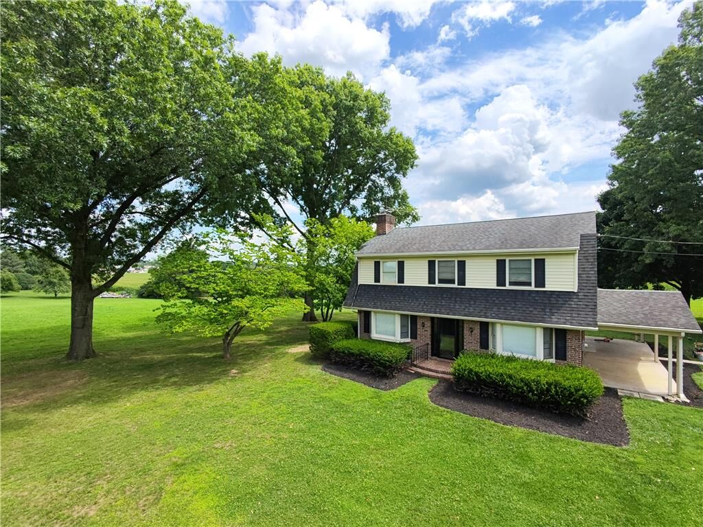 Property Photo: 301 Ontelaunee Drive PA 19555