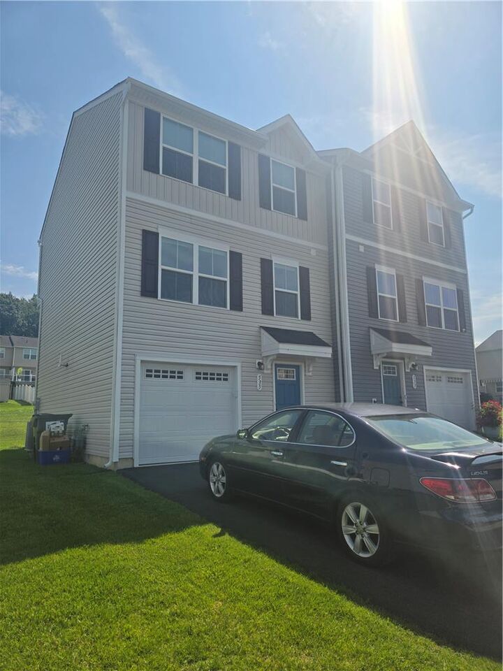 Property Photo: 535 Delta Road PA 18067