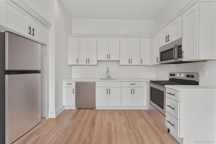 Property Photo:  48 North Street 401  NY 10940 
