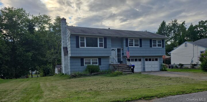 Property Photo:  14 Bellmore Drive  NY 12603 