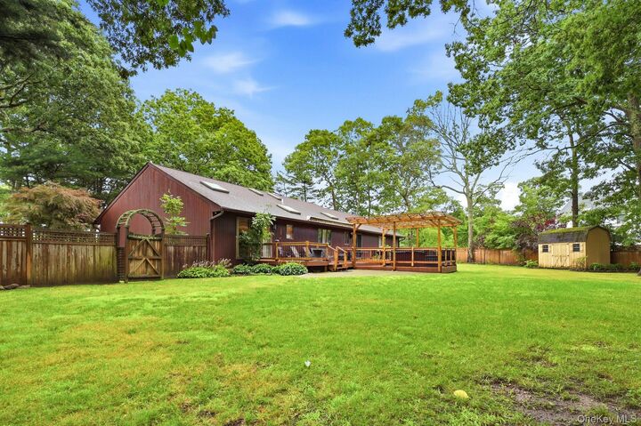 Property Photo:  46 Margin Drive W  NY 11967 