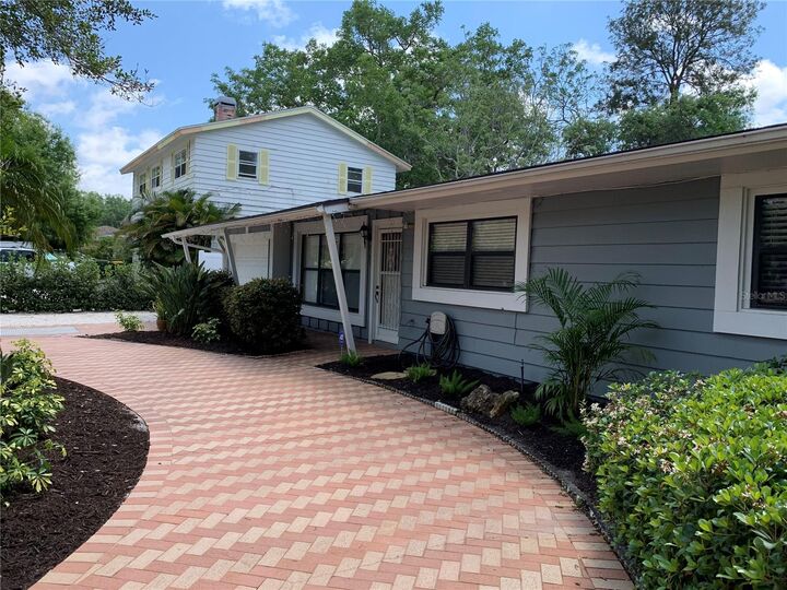Property Photo:  2436 Waldemere Street  FL 34239 
