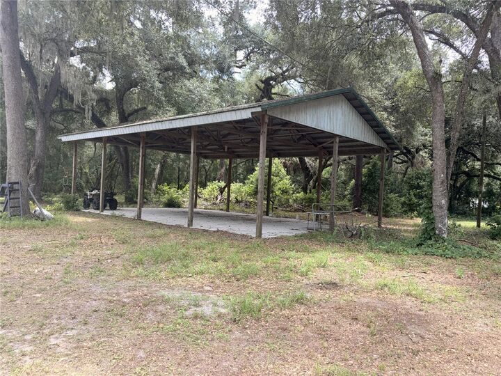 Property Photo: 29160 SE 150th Street FL 32702