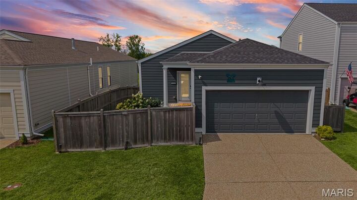 Property Photo: 110 Kilderkin Place MO 63301