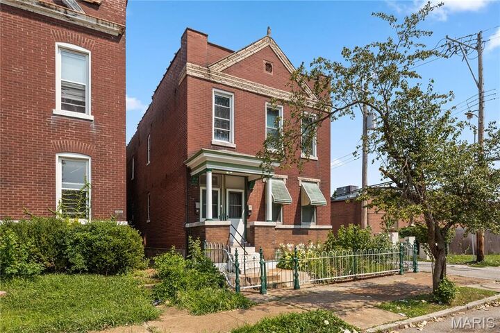 Property Photo: 4140 Oregon Avenue MO 63118