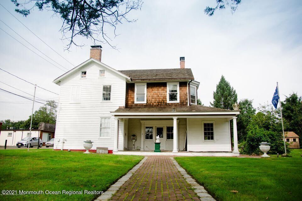 Property Photo:  583 Cedar Avenue  NJ 07764 