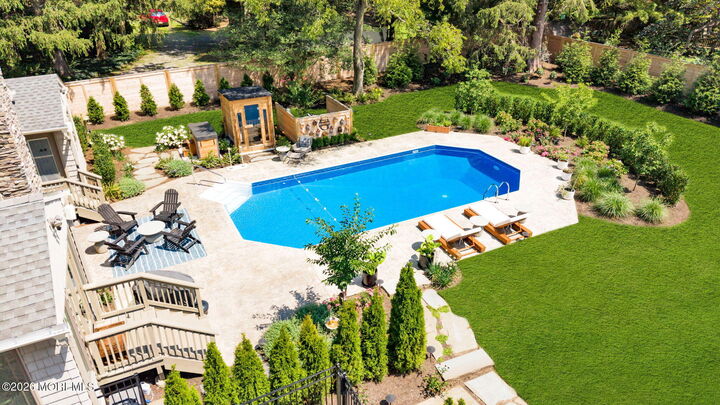 Property Photo:  199 Pinckney Road  NJ 07739 