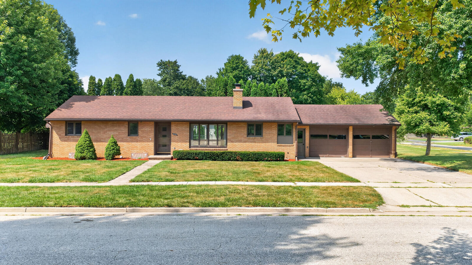 Property Photo: 800 Balfour Street MI 48640
