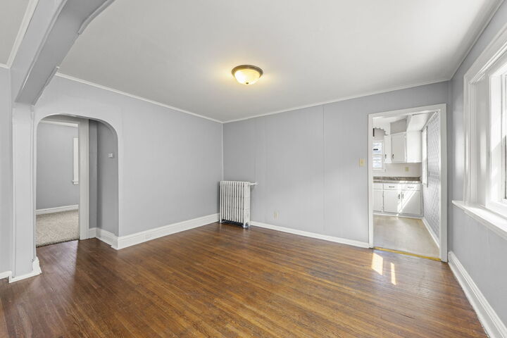 Property Photo:  803 1st Avenue  IL 60433 