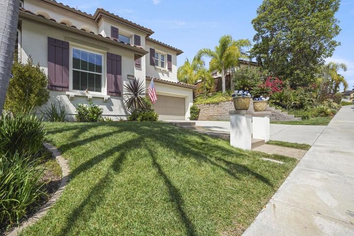 Property Photo:  1137 Via Vera Cruz  CA 92078 