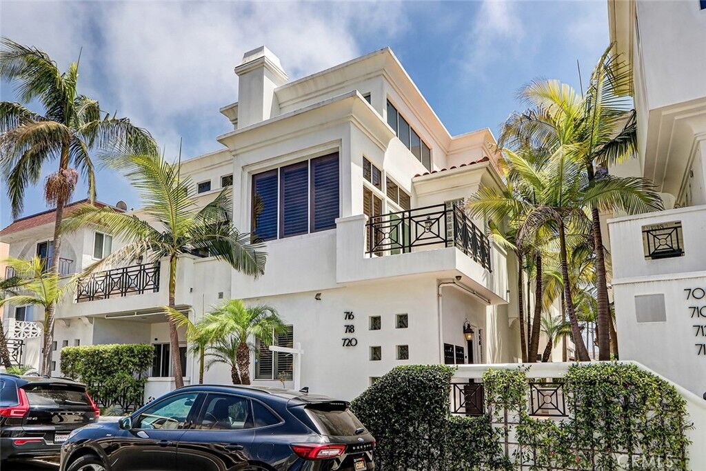 Property Photo:  716 Manhattan Beach Boulevard  CA 90266 