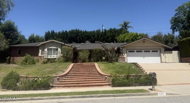 Property Photo:  631 Camino Verde  CA 91360 