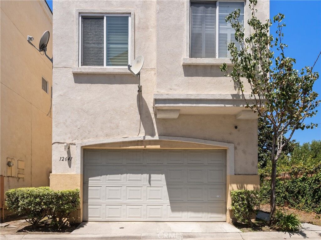 Property Photo: 12641 Antigua Court CA 90262