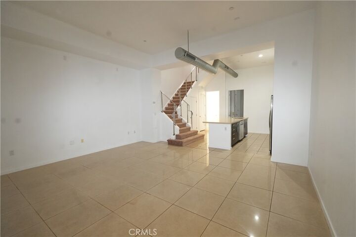 Property Photo: 133 The Promenade N. N 115 CA 90802