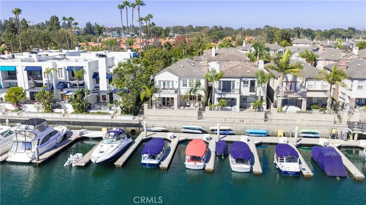 Property Photo: 5950 Waterfront Place CA 90803