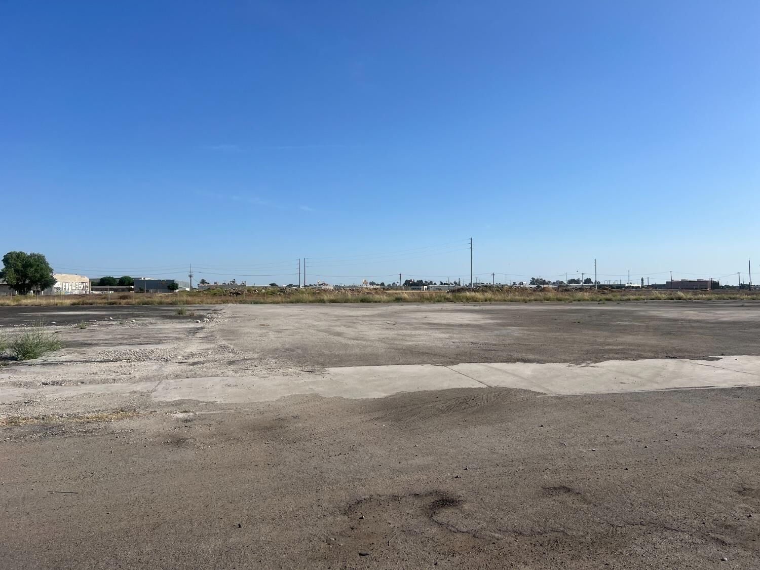 Property Photo:  2314 S Orange Avenue  CA 93725 