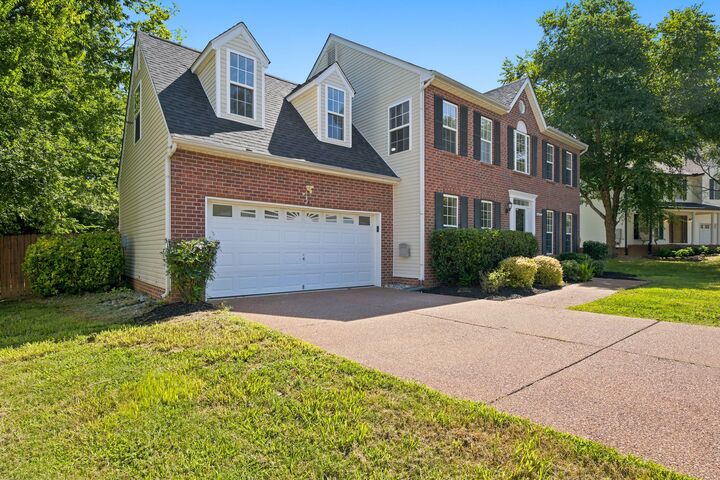 Property Photo: 2240 Hayward Ln TN 37174