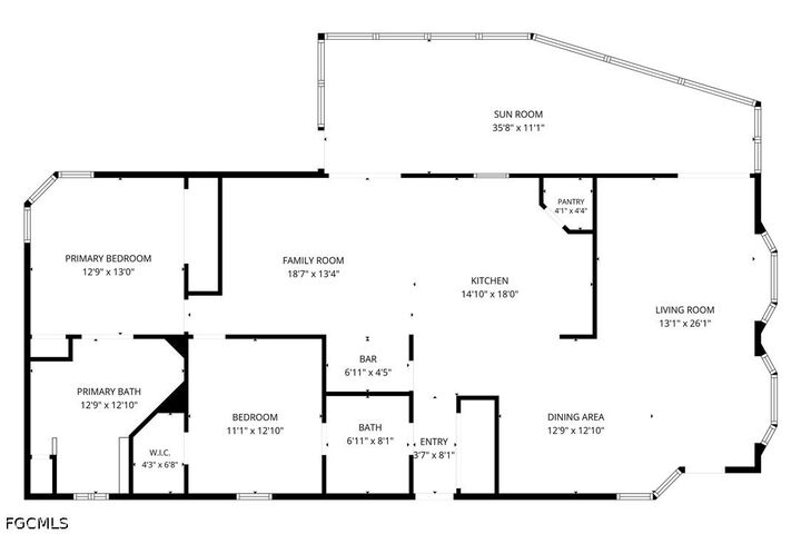 Property Photo:  19813 Eagle Trace Court  FL 33903 