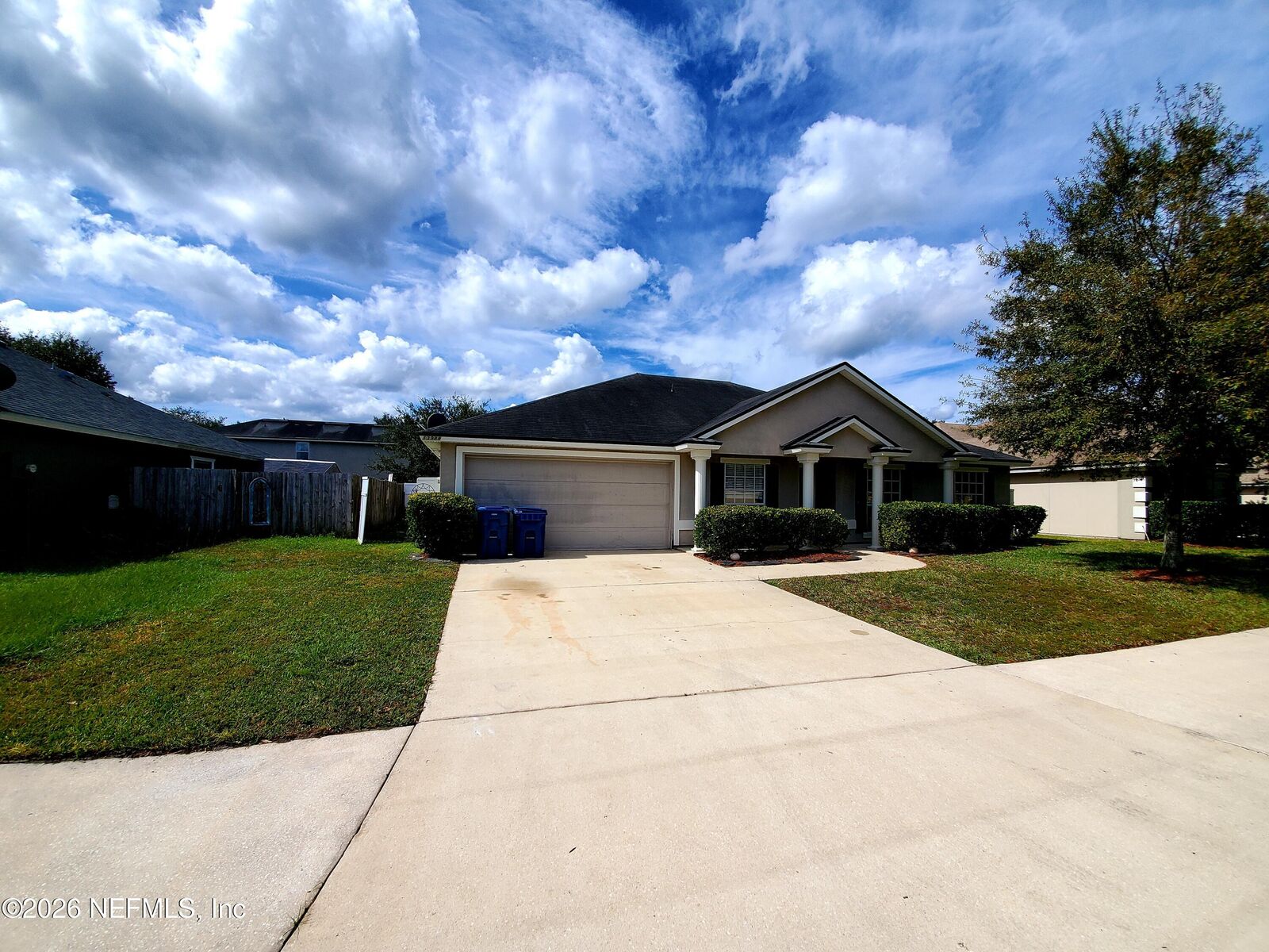 Property Photo:  13988 Fish Eagle Drive E  FL 32226 