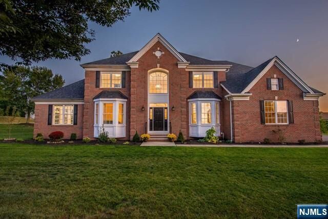 Property Photo:  1 Cedar Court  NJ 07508 