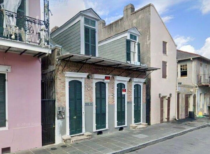 Property Photo:  830 Saint Ann Street 2A  LA 70116 