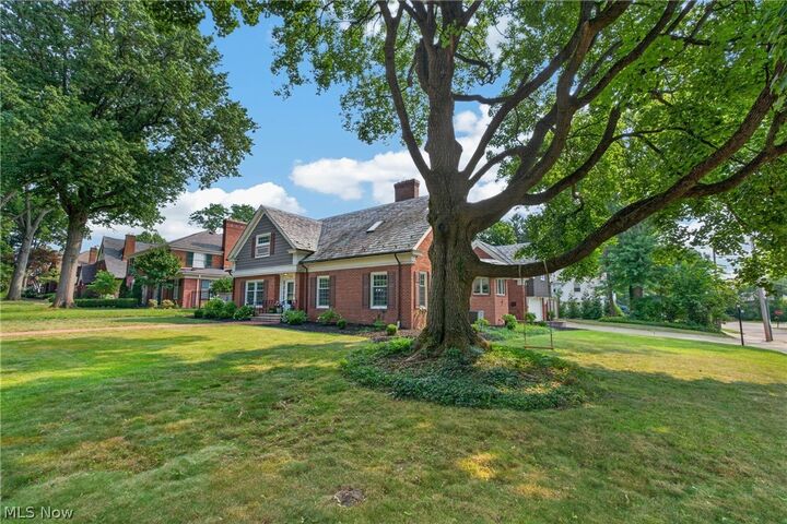 Property Photo:  589 Ridgecrest Road  OH 44303 