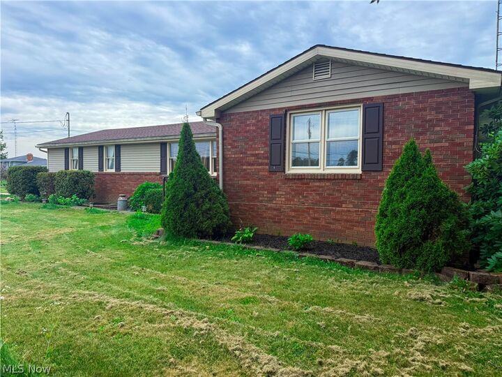 Property Photo: 10155 Stookesberry Road OH 44432