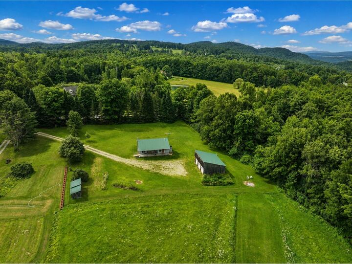 Property Photo:  150 Piney Woods Road  VT 05469 
