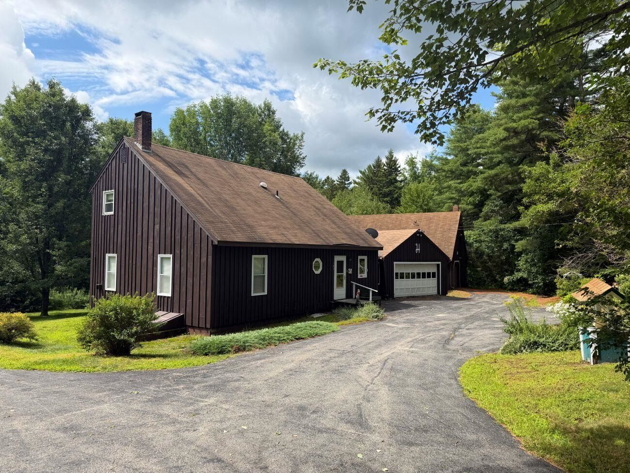 Property Photo:  105 Wendy Road  NH 03464 