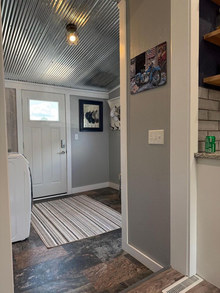Property Photo:  352 3rd Avenue S  ND 58012 