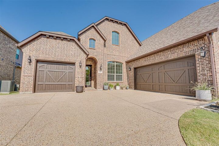 Property Photo:  3315 Royal Ridge Drive  TX 75087 
