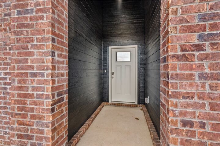 Property Photo:  391 Branta Street  AR 72730 