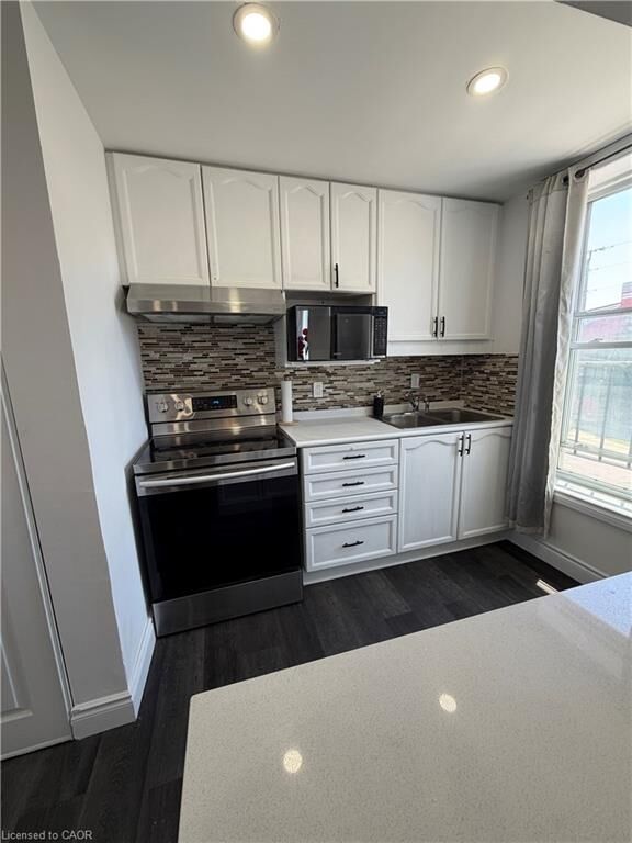 Property Photo:  85 Wilson Street 3  ON L0R 1C7 
